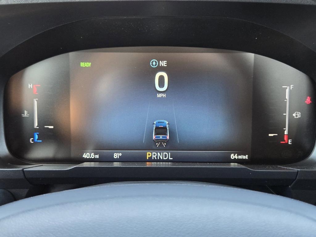 new 2025 Ford Maverick car, priced at $35,981