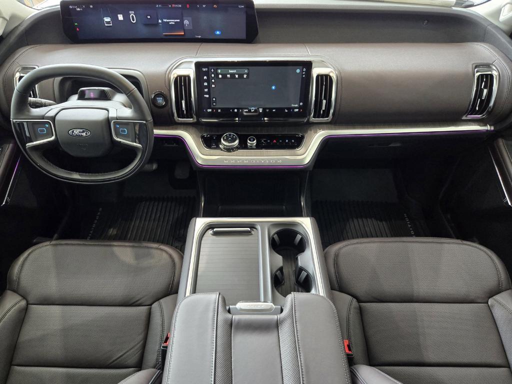 new 2025 Ford Expedition Max car, priced at $90,806