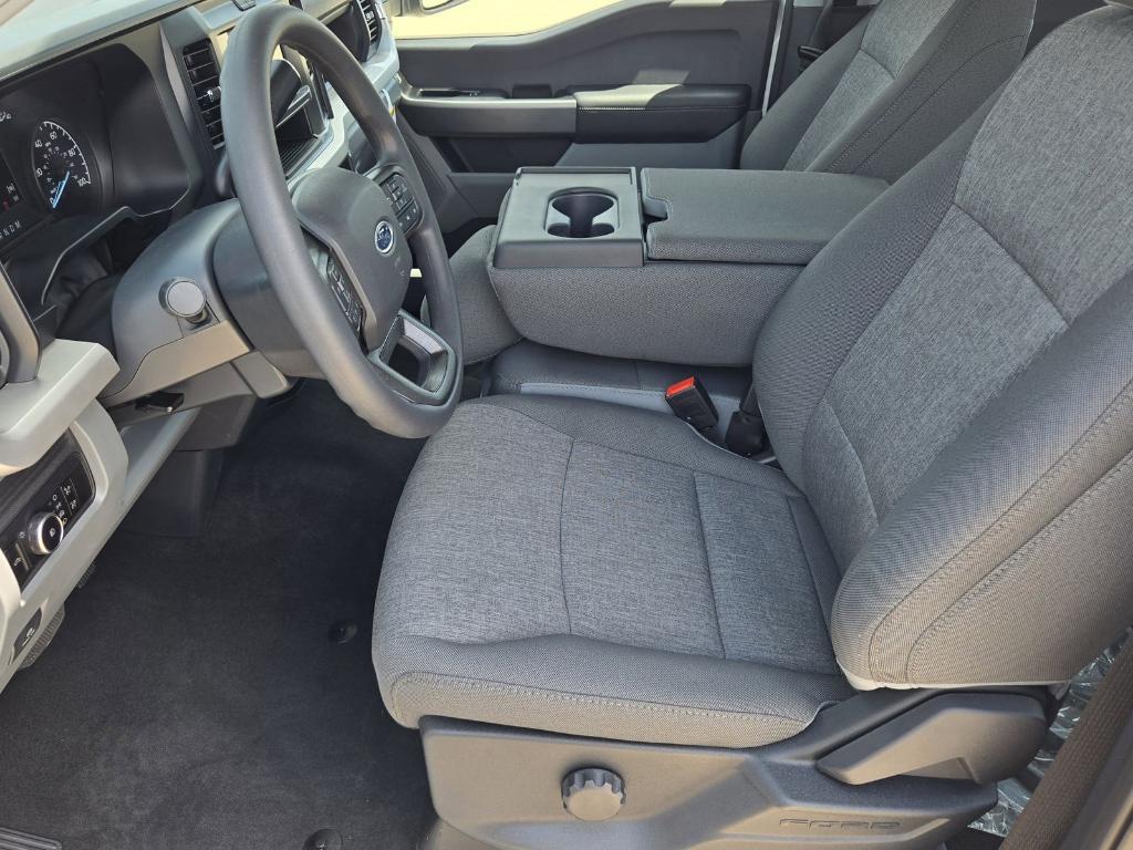 new 2025 Ford F-250 car, priced at $63,406