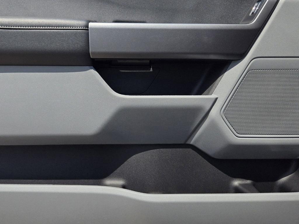 new 2025 Ford F-250 car, priced at $63,406