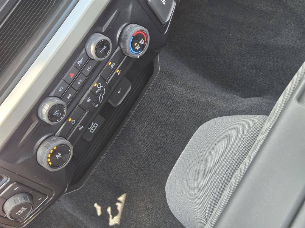 new 2025 Ford F-250 car, priced at $63,406