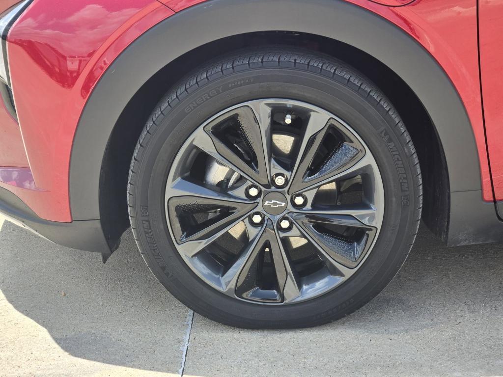 used 2022 Chevrolet Bolt EUV car, priced at $21,759