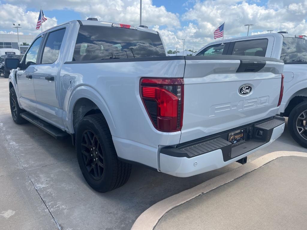 new 2025 Ford F-150 car, priced at $45,640