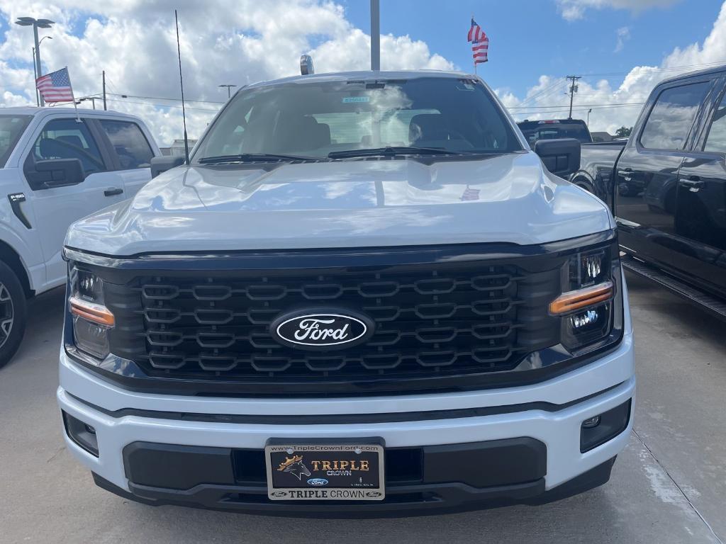 new 2025 Ford F-150 car, priced at $45,640