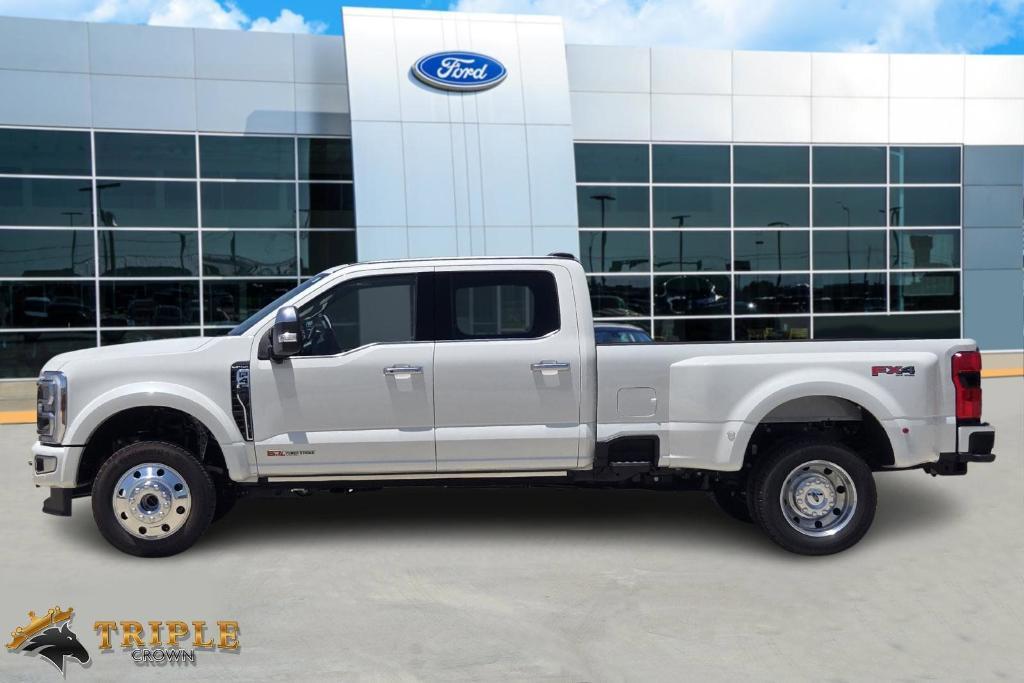 new 2025 Ford F-450 car, priced at $114,020