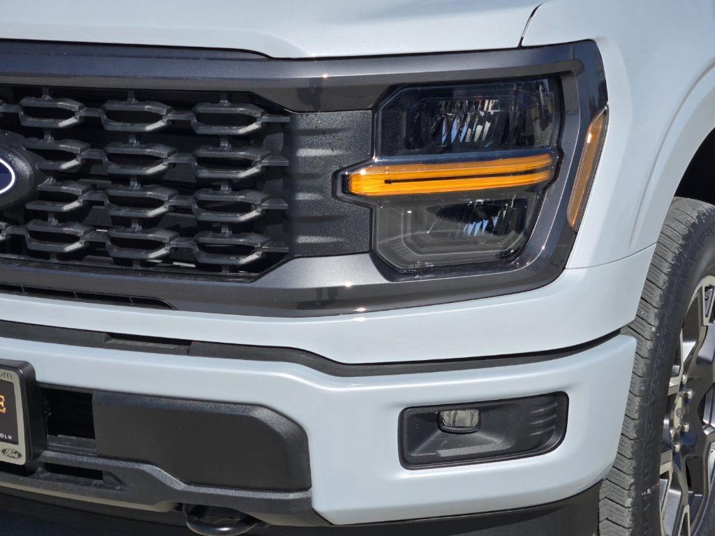 new 2025 Ford F-150 car, priced at $47,011