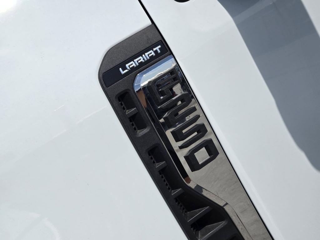 new 2025 Ford F-250 car, priced at $89,121