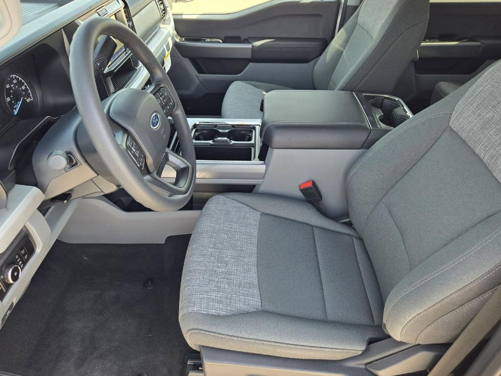 new 2025 Ford F-250 car, priced at $64,595