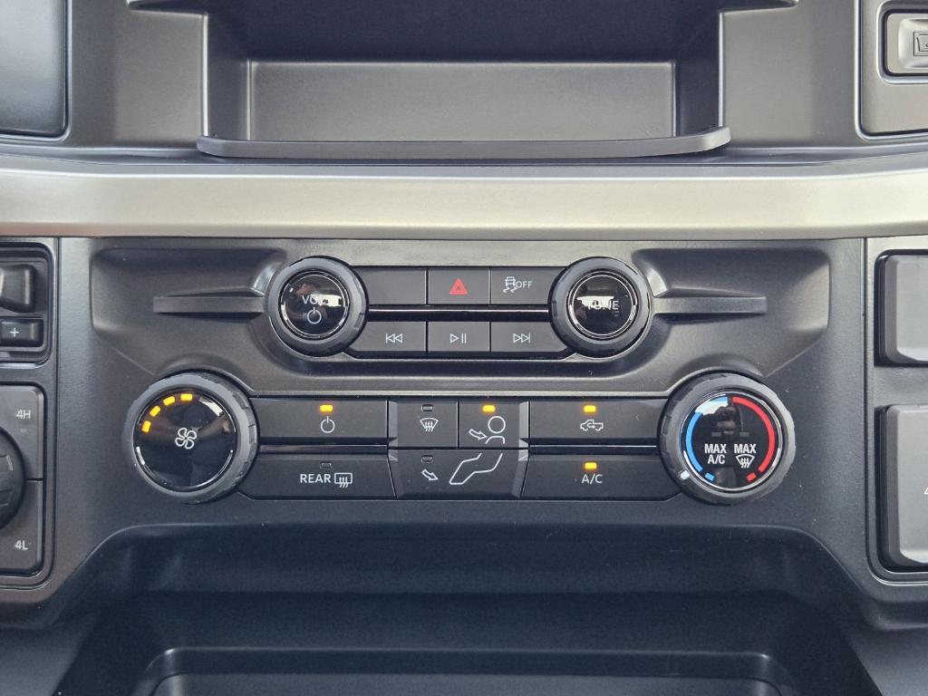 new 2025 Ford F-250 car, priced at $64,595