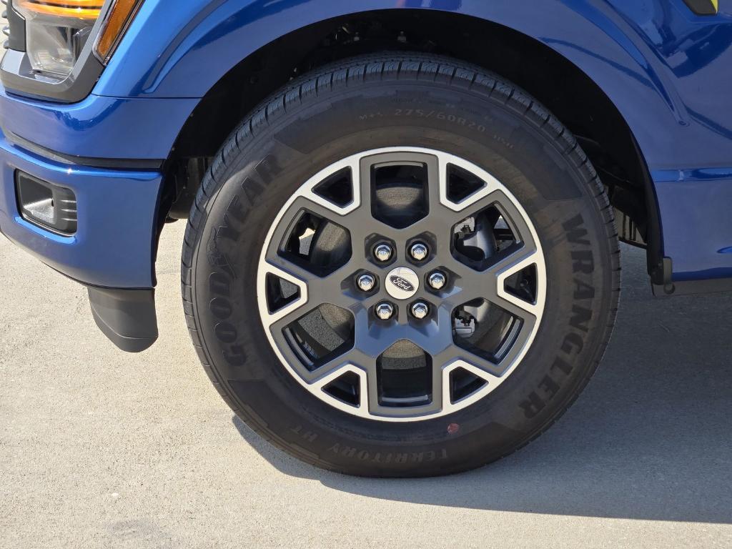 new 2025 Ford F-150 car, priced at $44,119