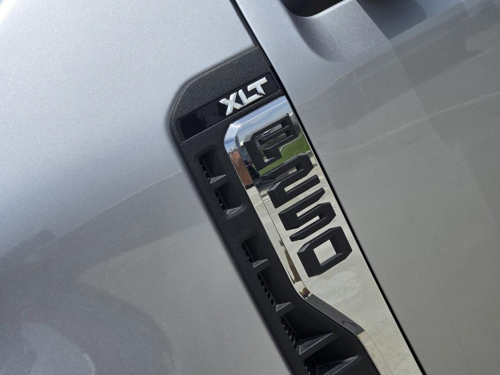 new 2024 Ford F-250 car, priced at $66,447