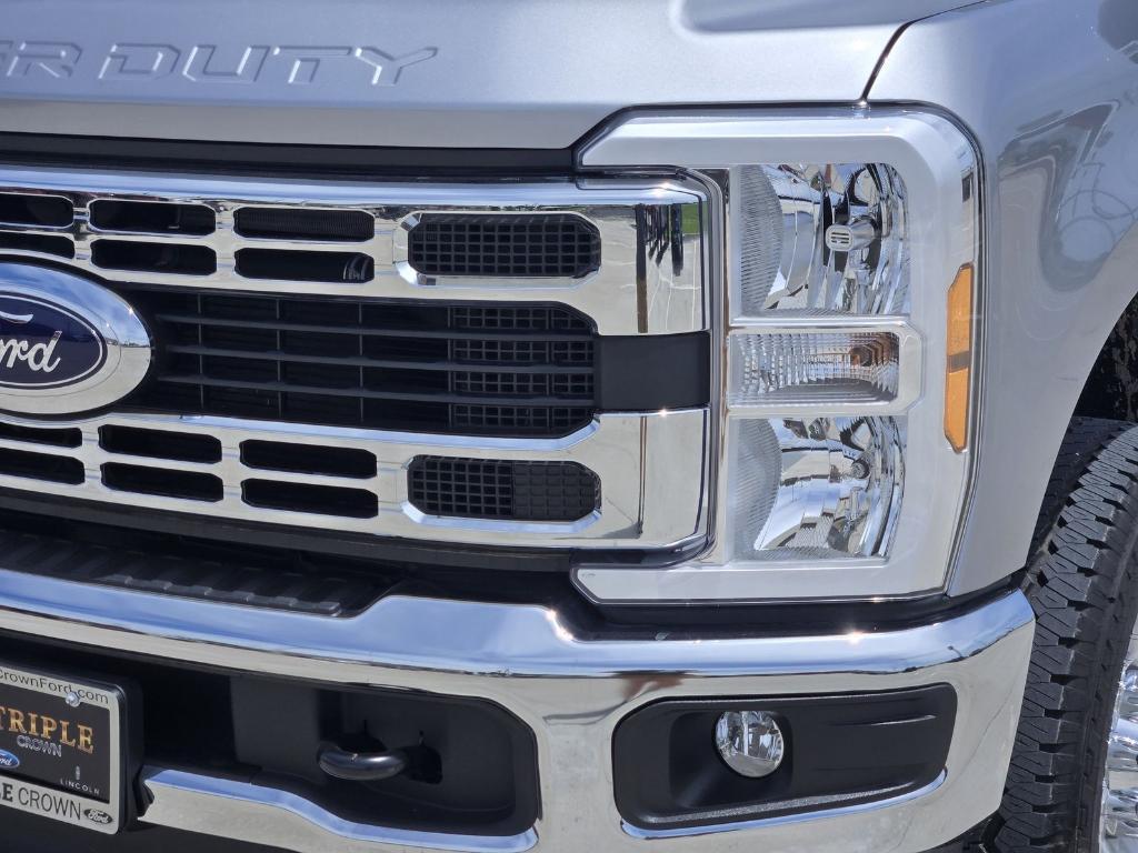 new 2024 Ford F-250 car, priced at $66,447