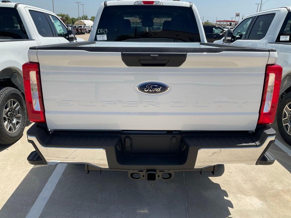 new 2025 Ford F-250 car, priced at $69,200