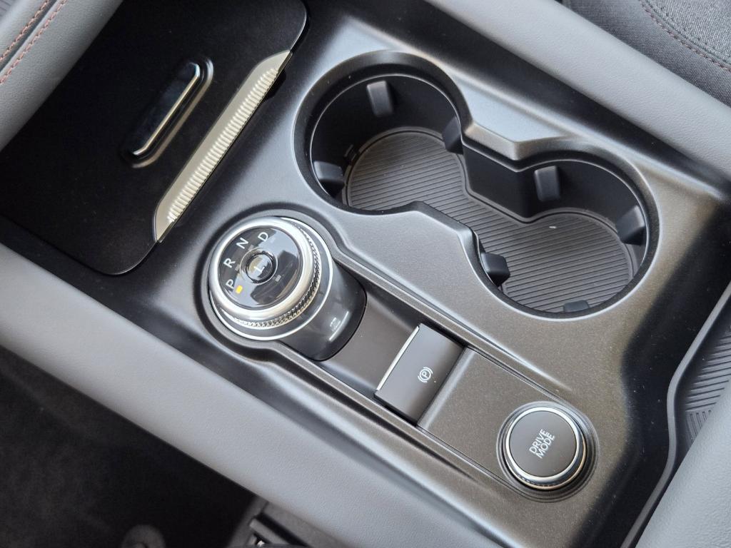 new 2025 Ford Explorer car, priced at $39,474