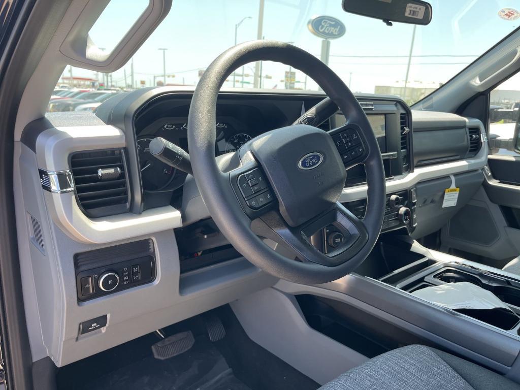 new 2025 Ford F-350 car, priced at $73,675