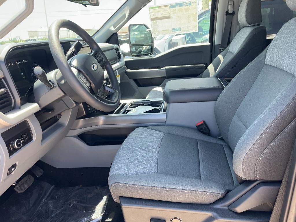 new 2025 Ford F-350 car, priced at $73,675
