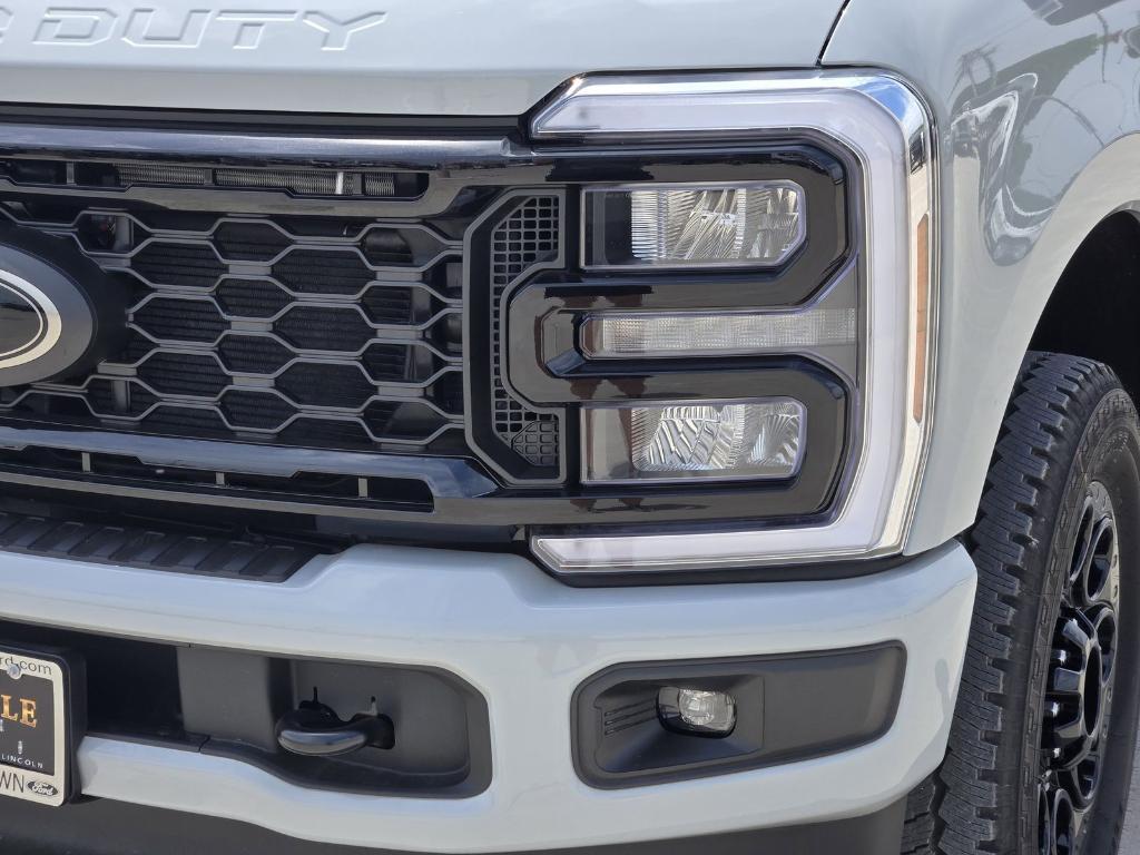 new 2025 Ford F-250 car, priced at $79,705