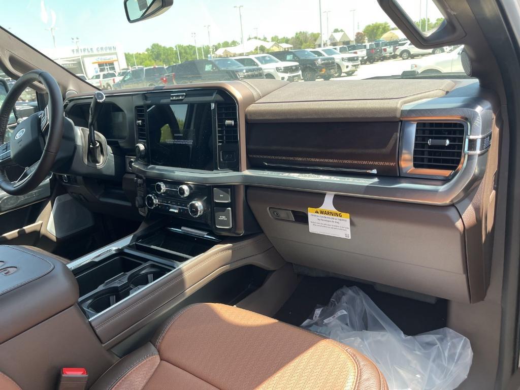 new 2025 Ford F-250 car, priced at $92,135