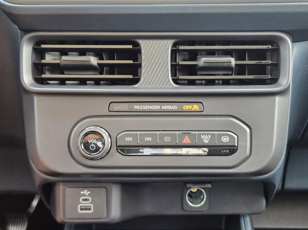 new 2025 Ford Maverick car, priced at $29,641