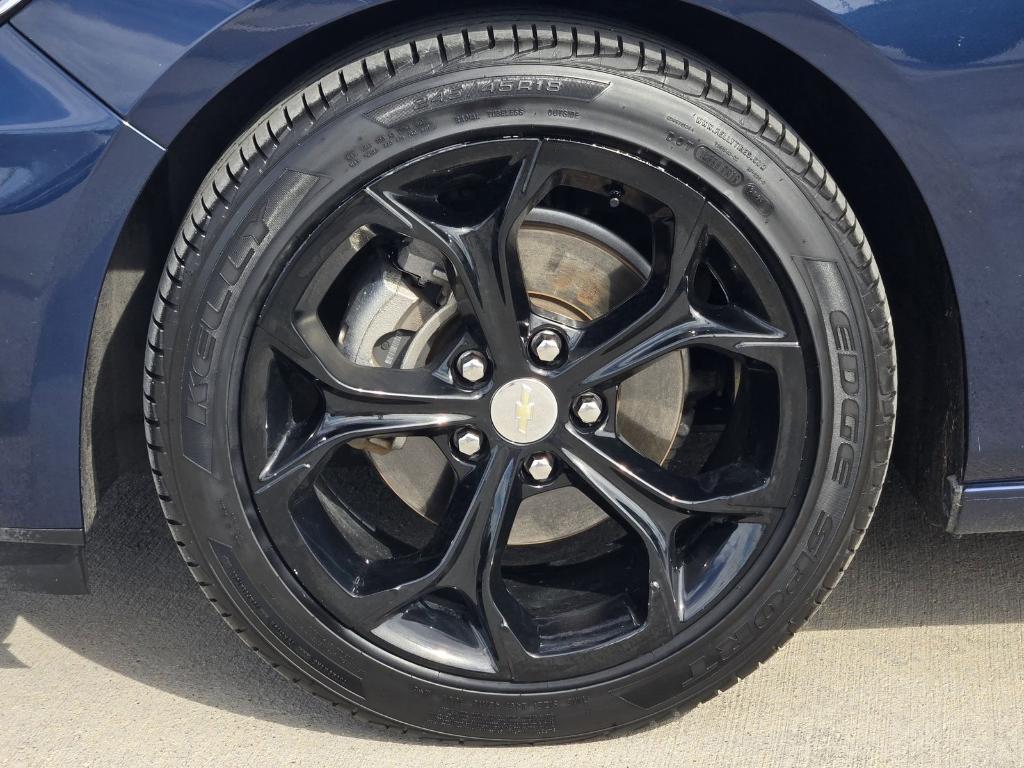 used 2021 Chevrolet Malibu car, priced at $12,911