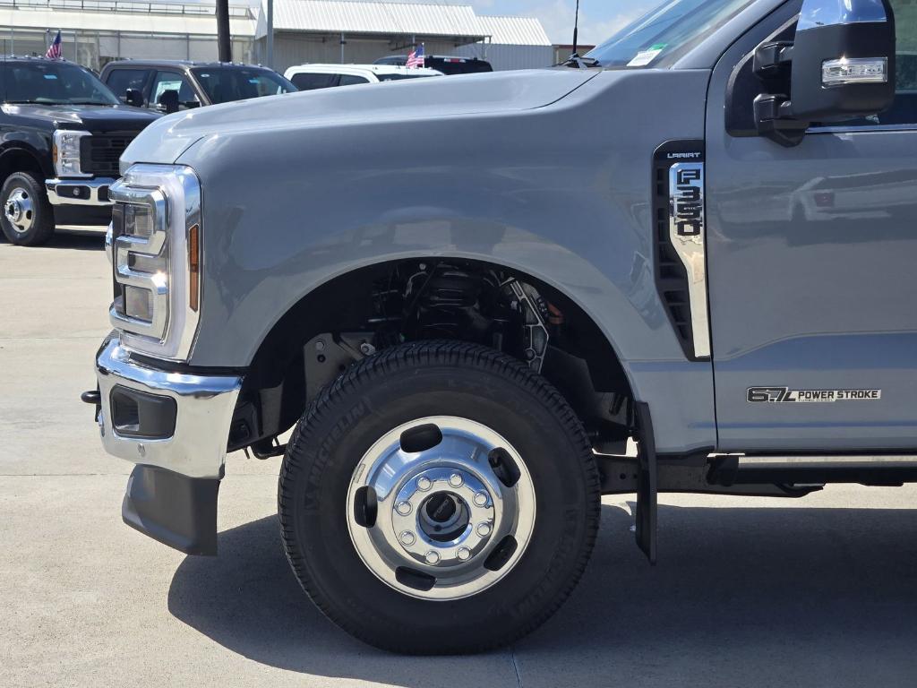 new 2025 Ford F-350 car, priced at $90,807