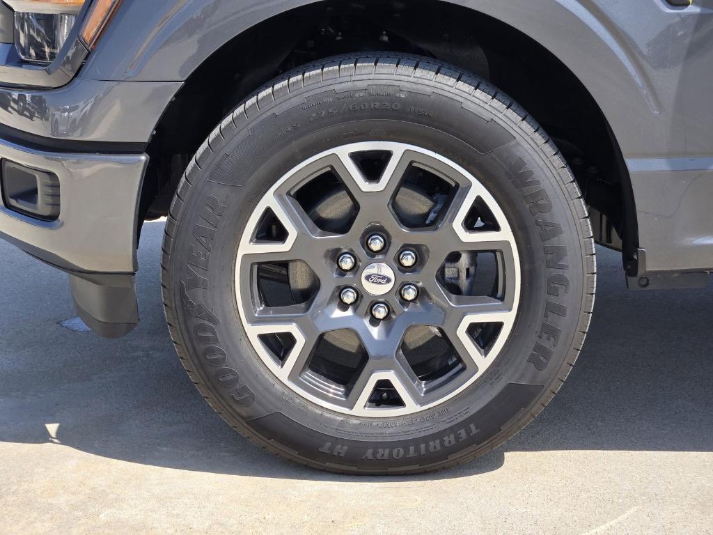 new 2025 Ford F-150 car, priced at $44,119