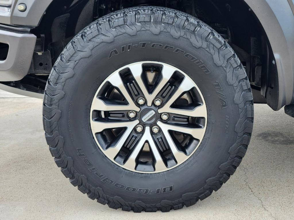 used 2019 Ford F-150 car, priced at $43,898