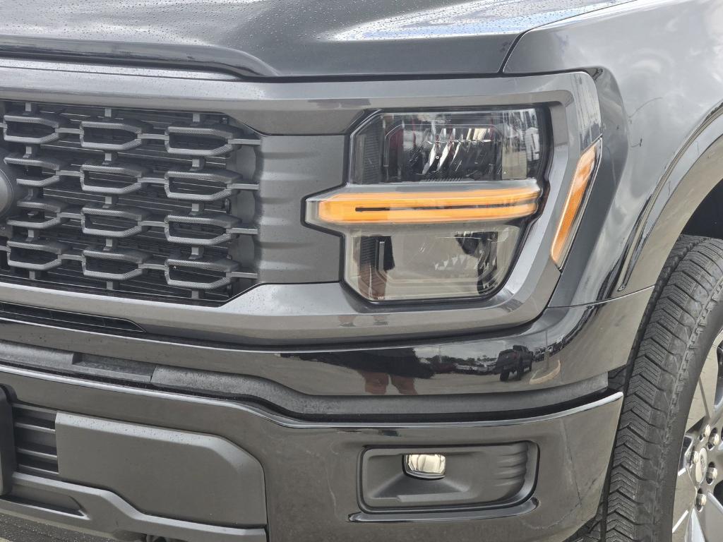 new 2025 Ford F-150 car, priced at $53,224
