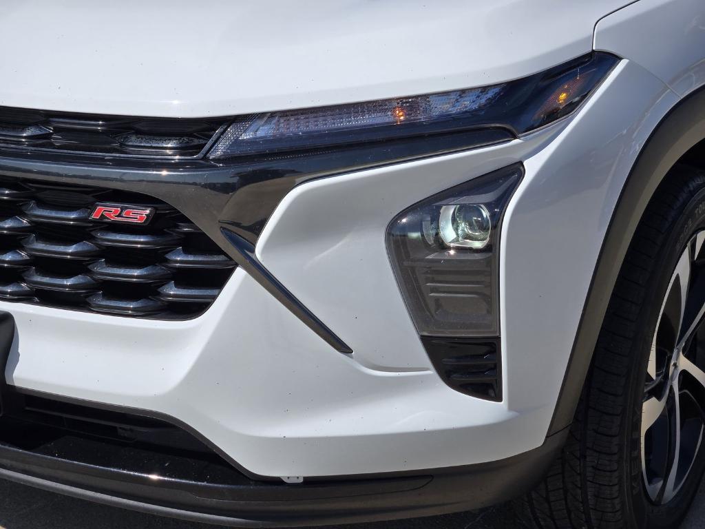 used 2024 Chevrolet Trax car, priced at $22,873