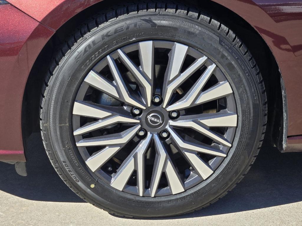 used 2024 Nissan Altima car, priced at $18,227