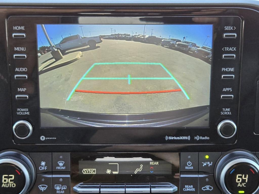 used 2020 Toyota Highlander car, priced at $24,786