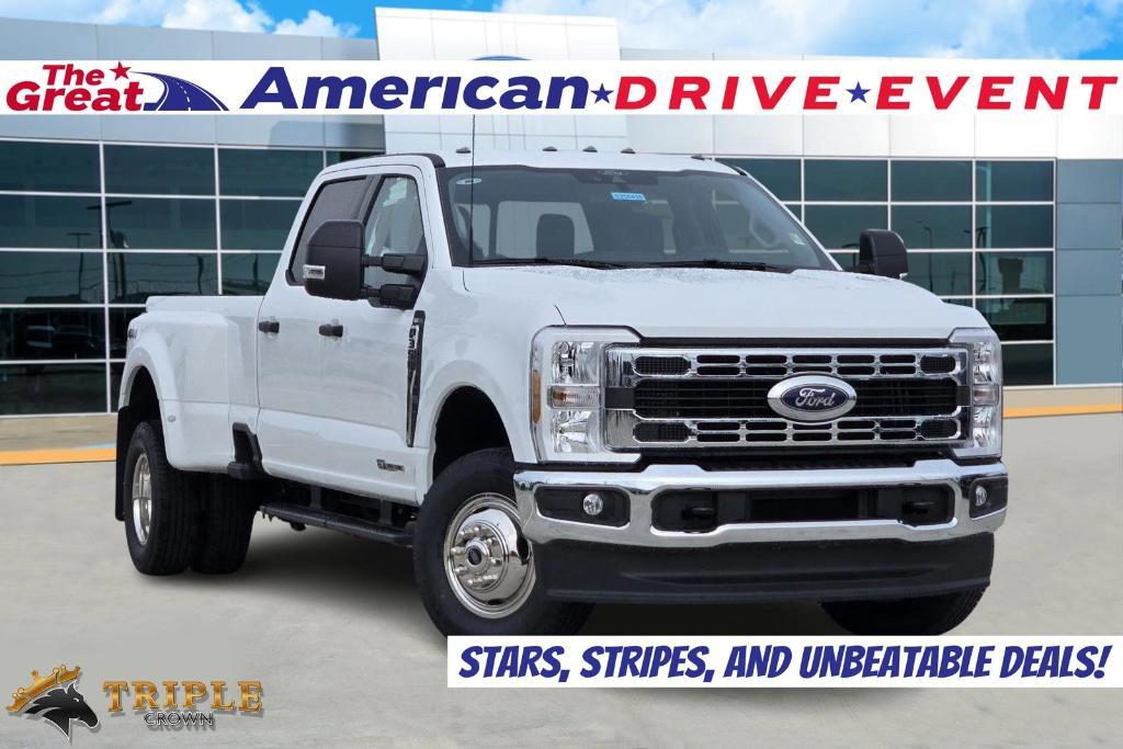 new 2025 Ford F-350 car, priced at $74,300