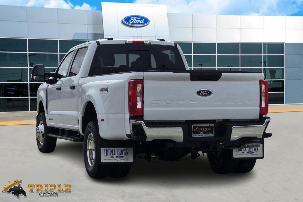 new 2025 Ford F-350 car, priced at $74,300