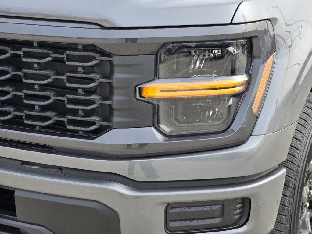 new 2025 Ford F-150 car, priced at $42,083