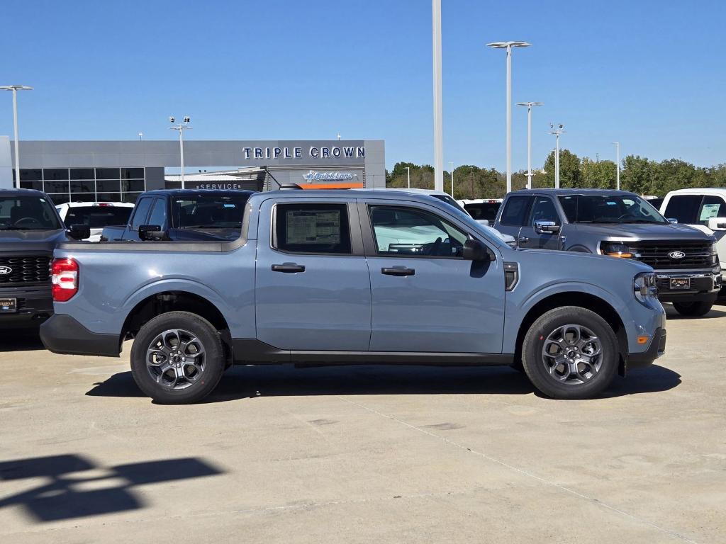 new 2025 Ford Maverick car, priced at $30,312