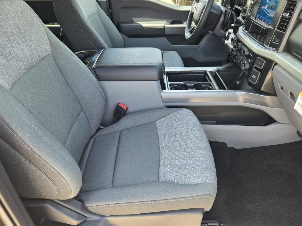 new 2025 Ford F-350 car, priced at $77,680