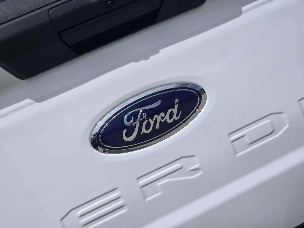 new 2025 Ford F-350 car, priced at $67,306