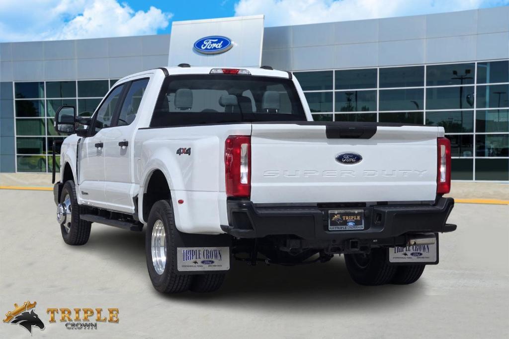 new 2025 Ford F-350 car, priced at $67,306