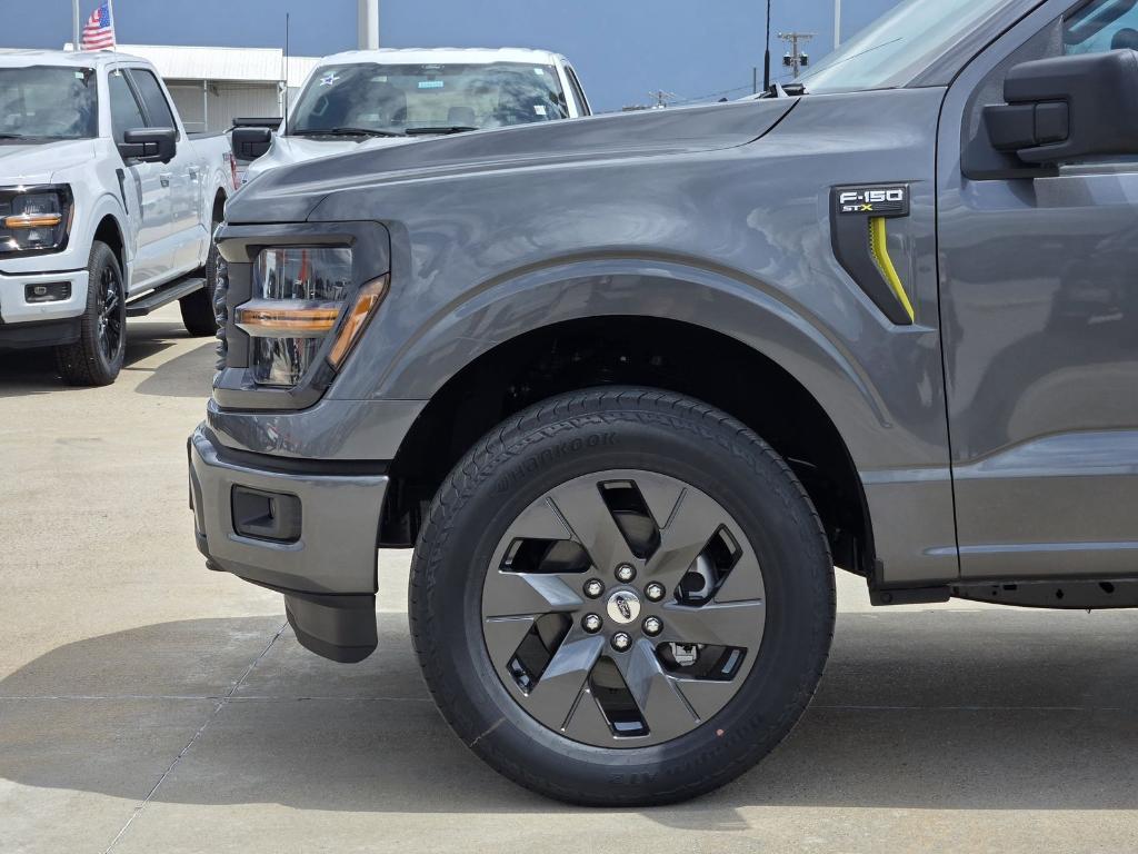 new 2025 Ford F-150 car, priced at $53,694