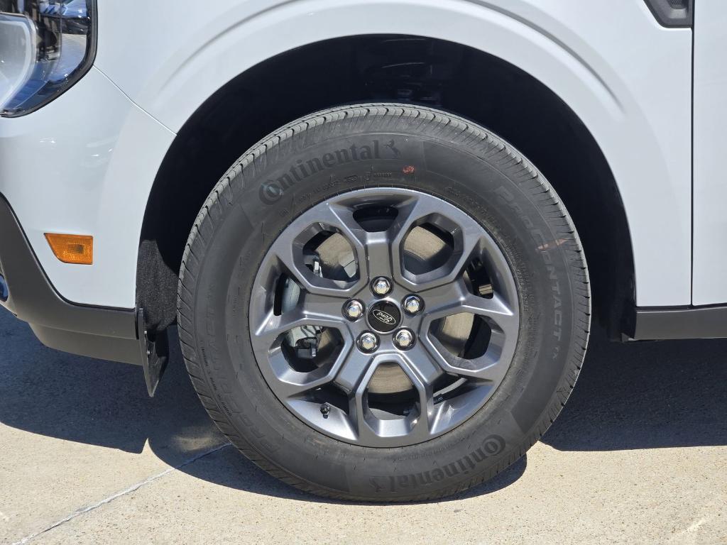 new 2025 Ford Maverick car, priced at $30,723