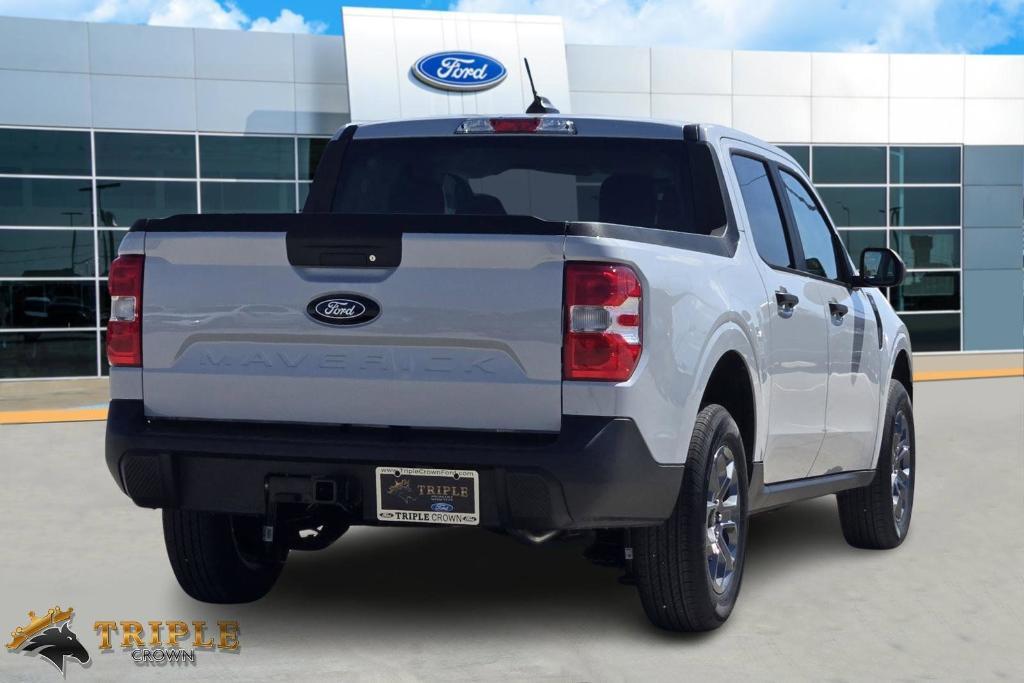 new 2025 Ford Maverick car, priced at $30,723