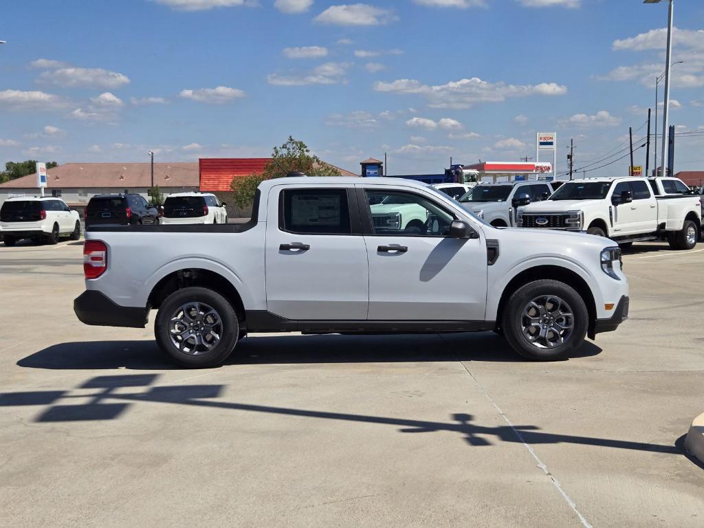 new 2025 Ford Maverick car, priced at $30,723