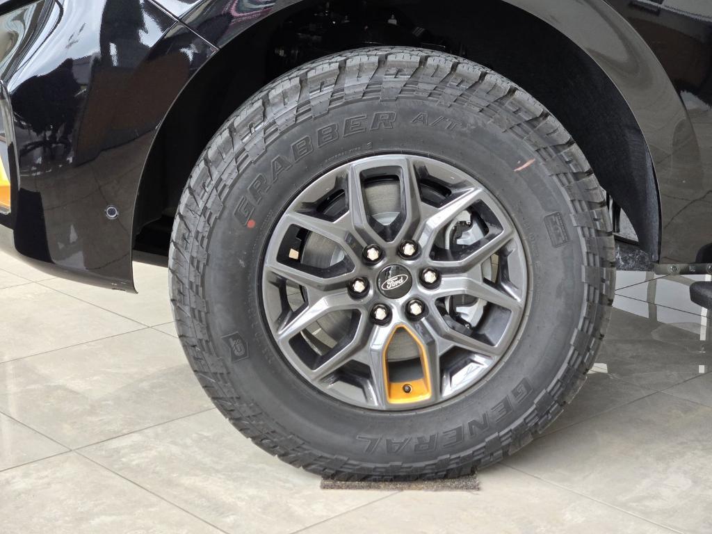 new 2025 Ford Expedition car, priced at $83,120