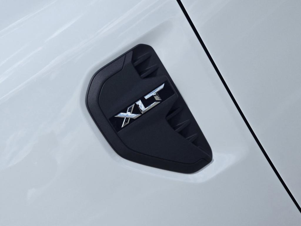 new 2025 Ford Ranger car, priced at $32,597