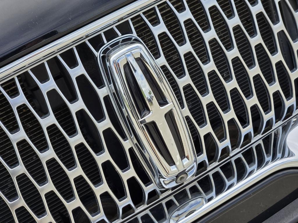 used 2019 Lincoln Nautilus car, priced at $24,126