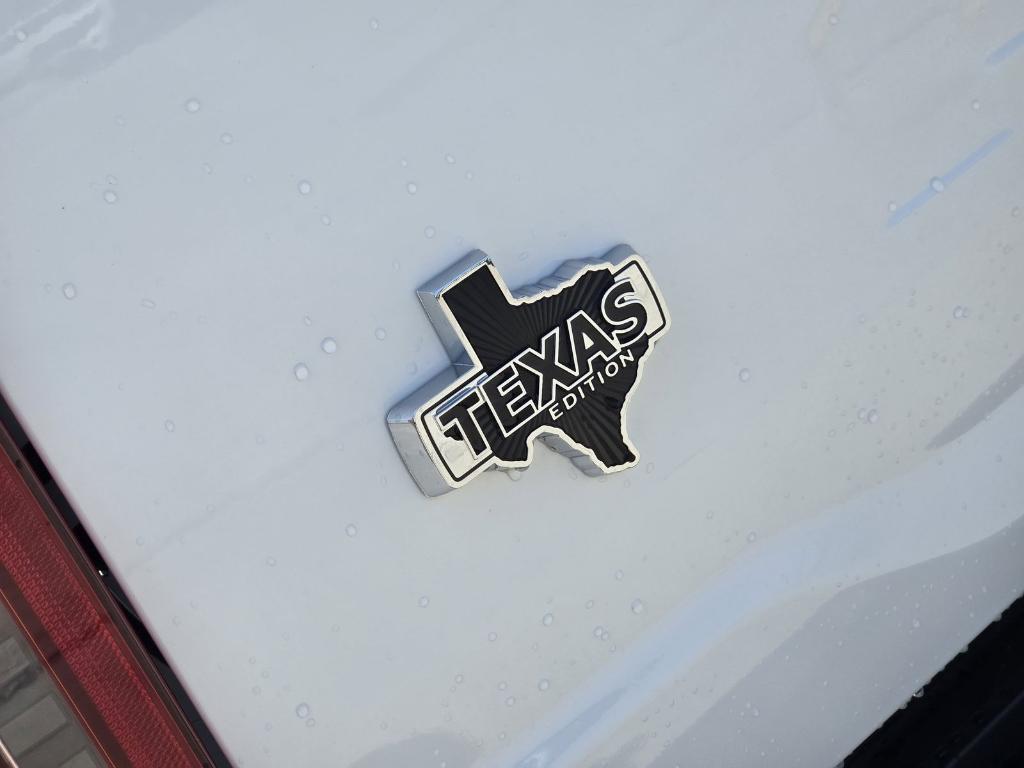 new 2025 Ford F-150 car, priced at $58,995