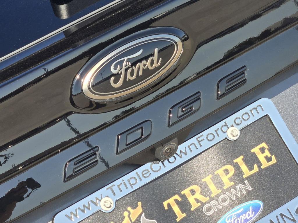 used 2024 Ford Edge car, priced at $29,343