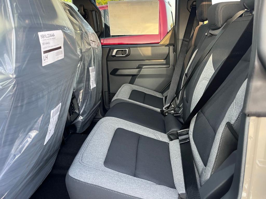 new 2025 Ford Bronco car, priced at $45,226