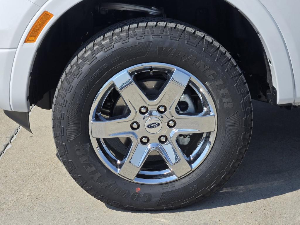 new 2025 Ford Ranger car, priced at $34,196