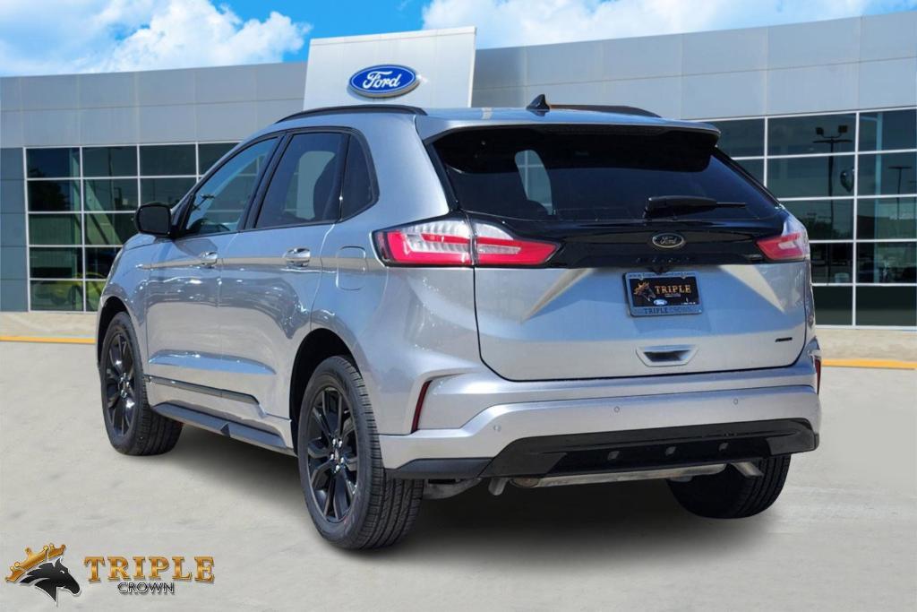 new 2024 Ford Edge car, priced at $31,065